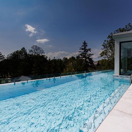 Villa Bauhaus Wellness Apartman Fsz. 3 Siófok Eksteriør bilde